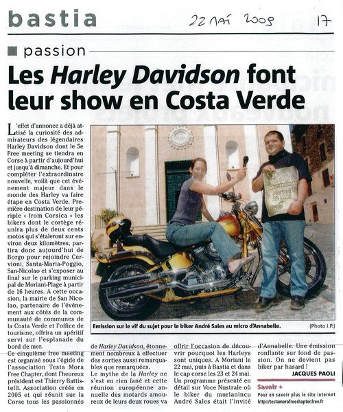 Les Harley Davidson font leur show en Costa Verde